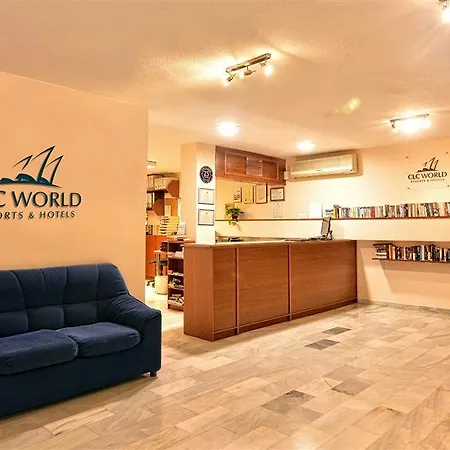 Clc Benal Apartahotel